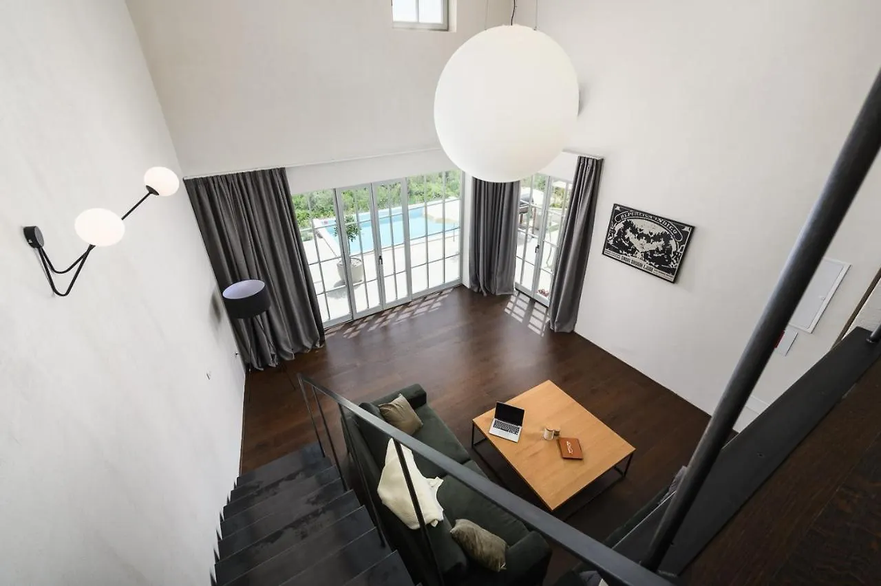 Villa Volare Cantare With 2 Bedroom A Heated Pool And Panoramic View Near Buje, Istra Momjan Semesterbostad