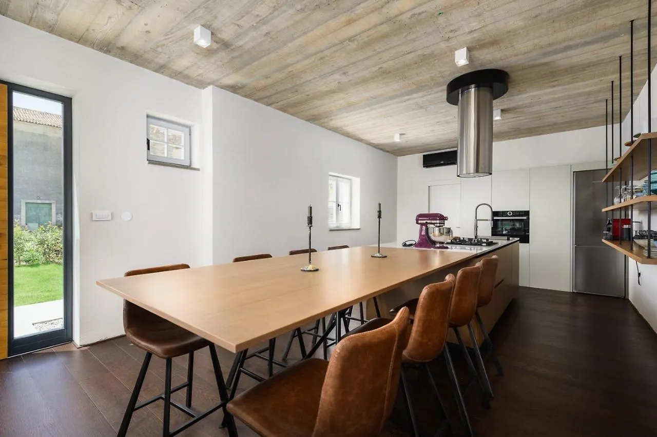 Villa Volare Cantare With 2 Bedroom A Heated Pool And Panoramic View Near Buje, Istra Momjan Kroatien