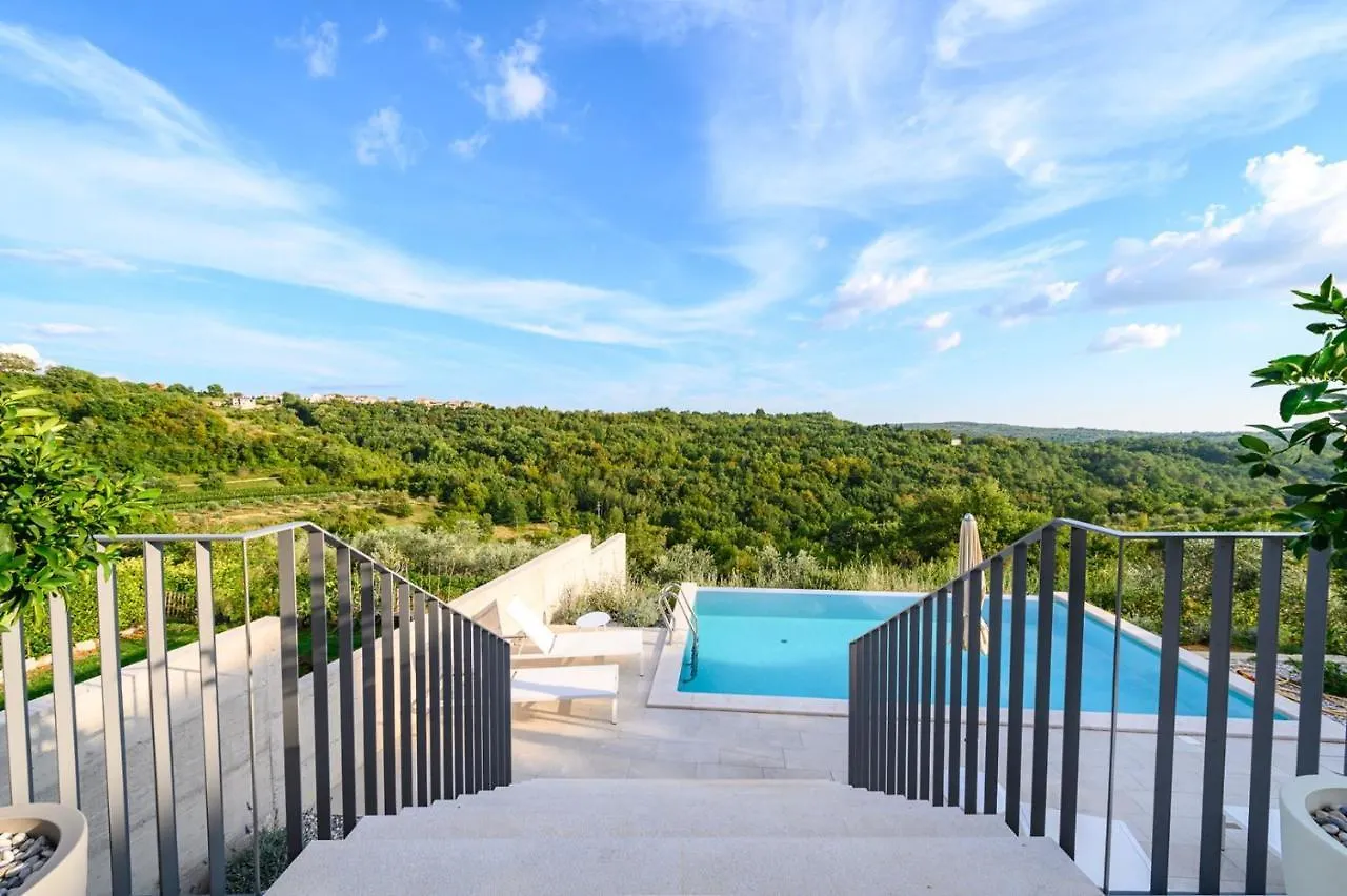 Villa Volare Cantare With 2 Bedroom A Heated Pool And Panoramic View Near Buje, Istra Momjan 0*,  Kroatien